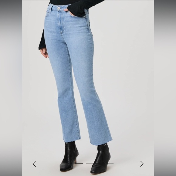 PAIGE Claudine Flare Jean - Picture 6 of 8